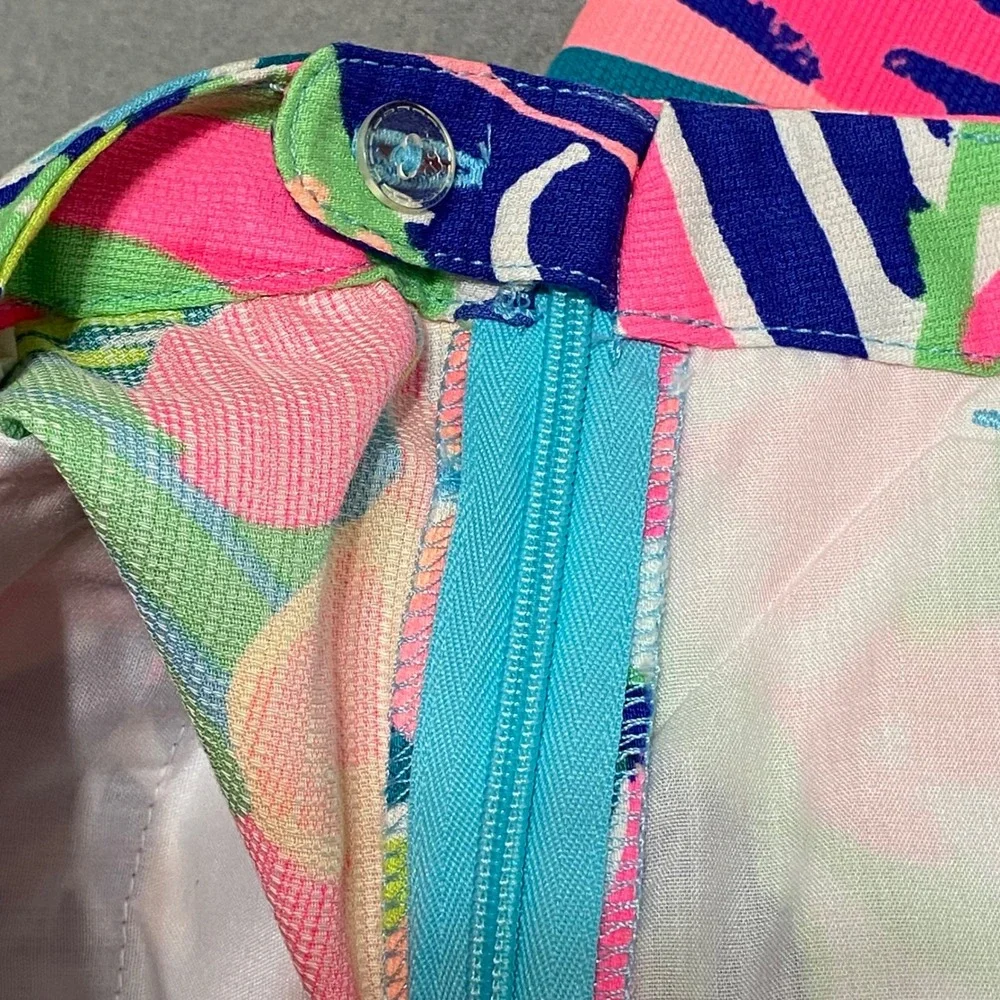 Lilly Pulitzer Women's 4 Buttercup Scallop‎ Hem Shorts Floral Tropical Pink Blue